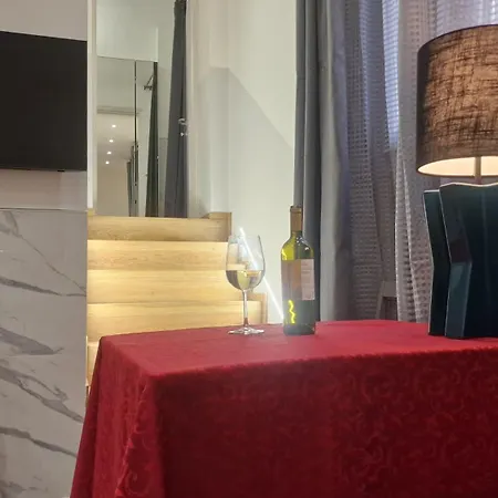 Giudei House Torri *