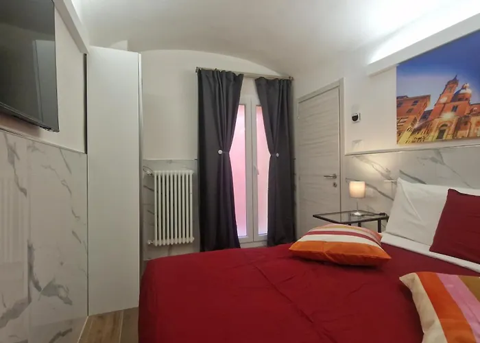 Giudei House Torri * בולוניה